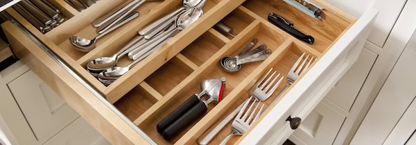 professionally organized kitchen drawer