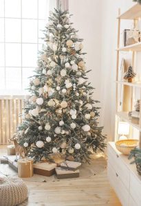 Christmas tree decorated by professional holiday decorating company